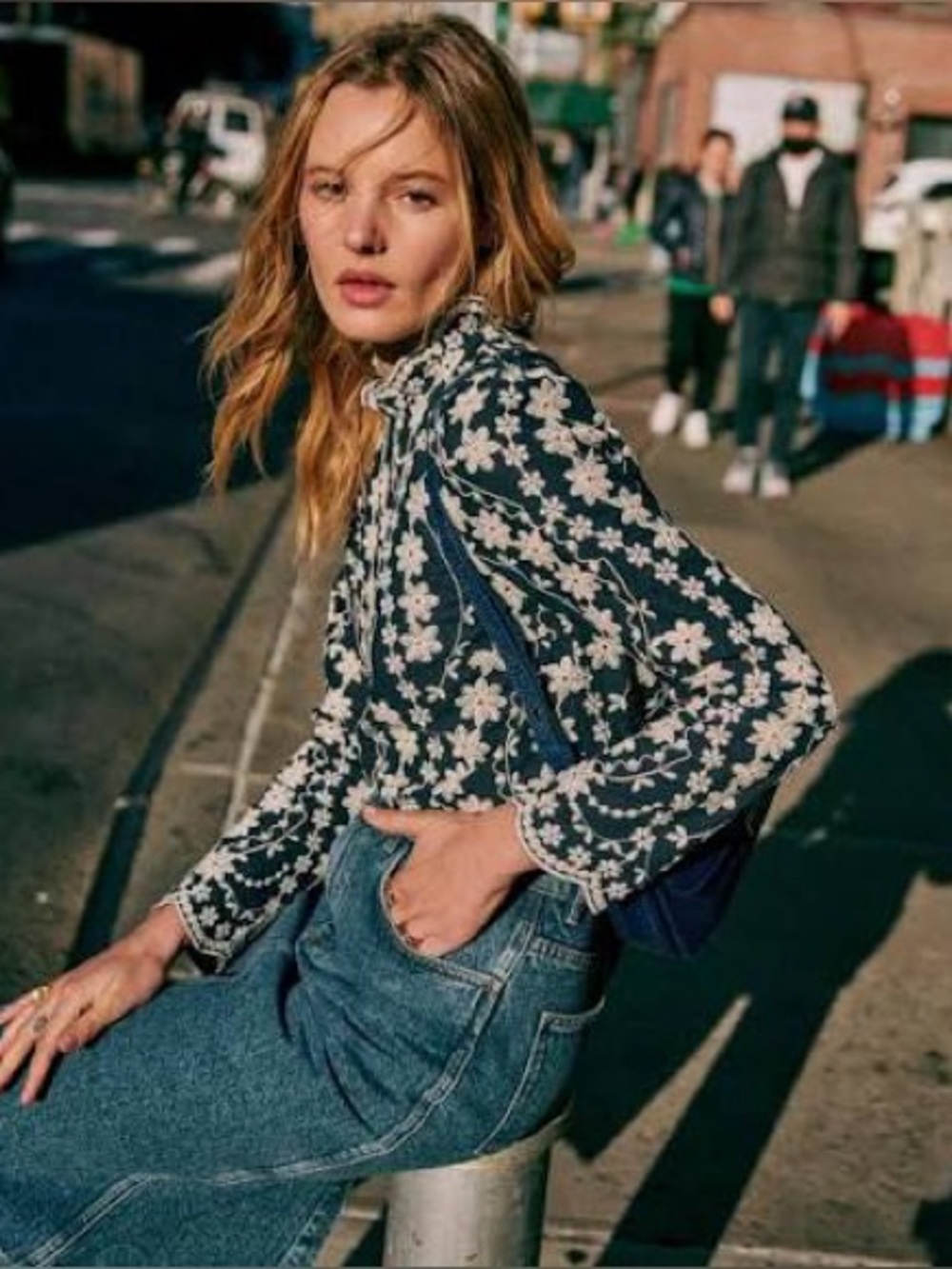 NWOT SEZANE Eglantine Navy Floral Embroidered Ruffle-Neck High Neck Blouse, US 8